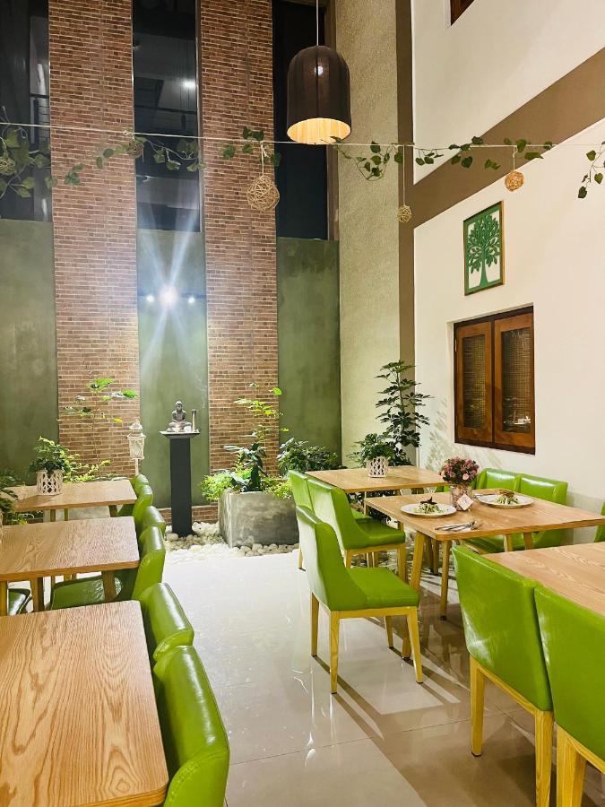 J Leaf Hotel By Blue Bird Negombo Luaran gambar