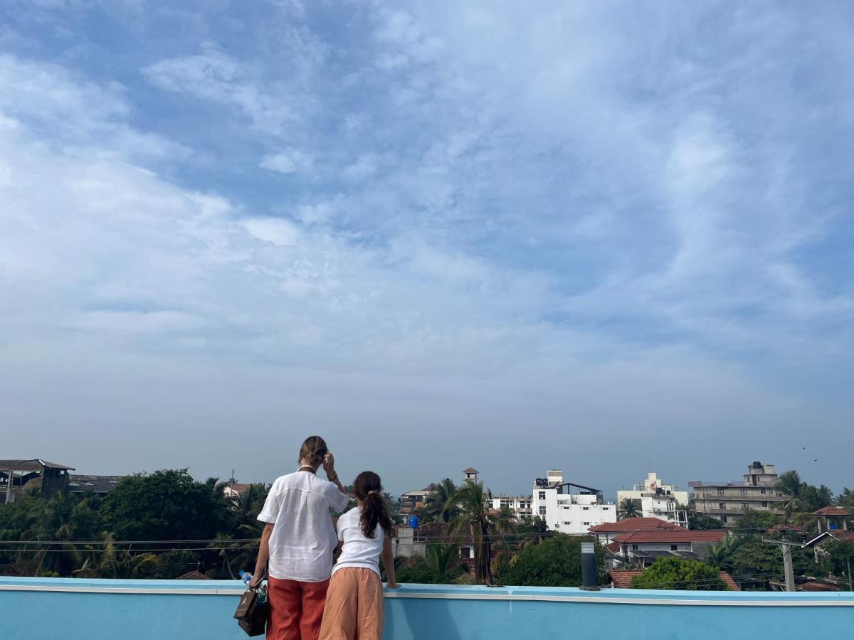 J Leaf Hotel By Blue Bird Negombo Luaran gambar