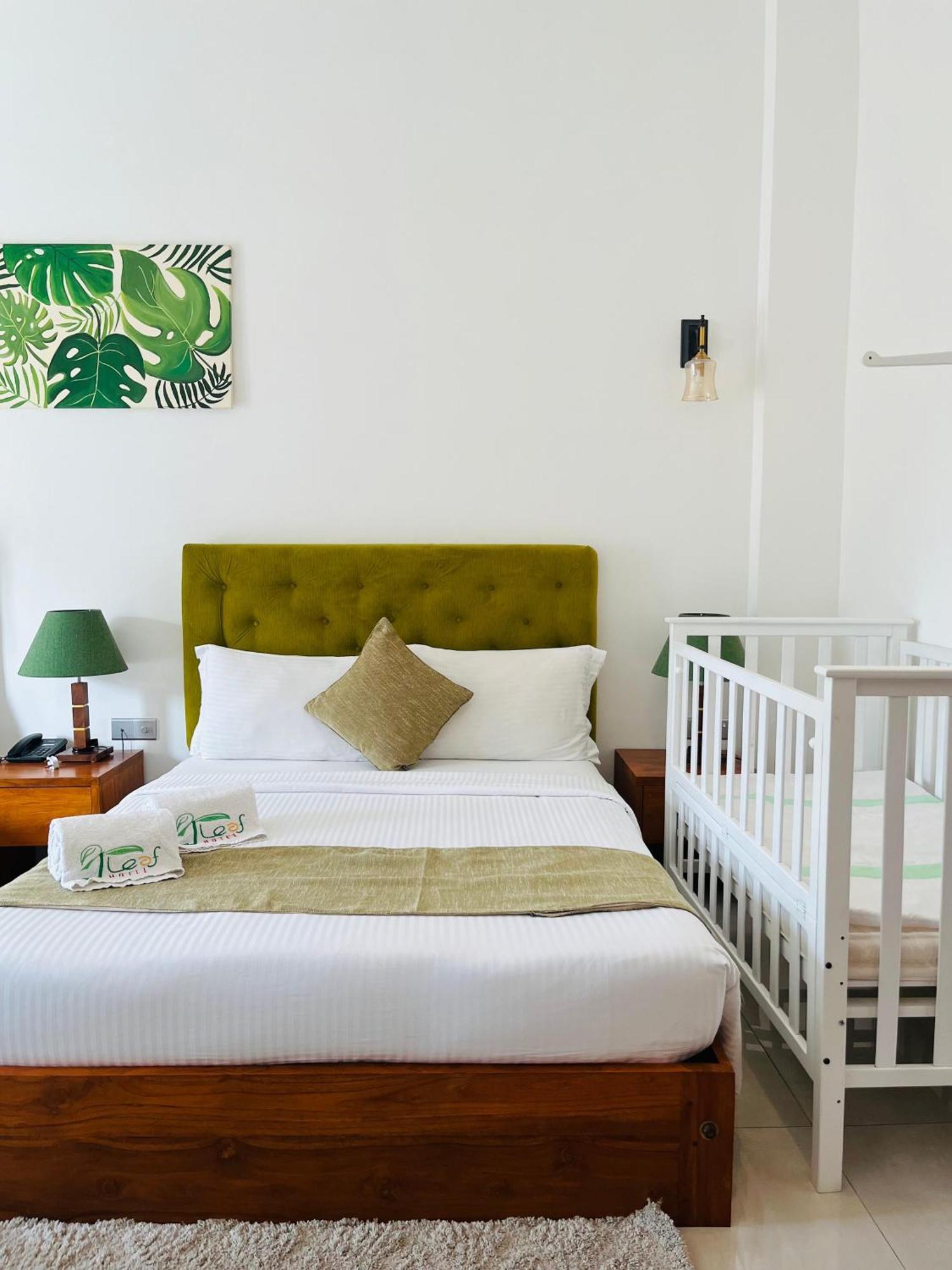 J Leaf Hotel By Blue Bird Negombo Luaran gambar